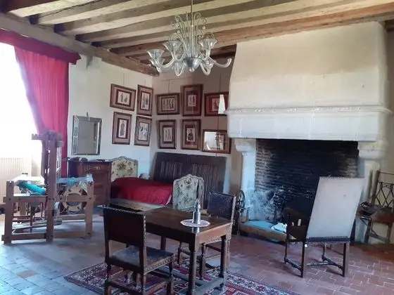 Tek Büyük Yataklı Oda (La Chambre Des Dames)