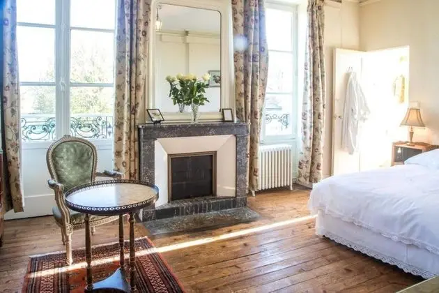 Tek Büyük Yataklı Oda (De la Mare)