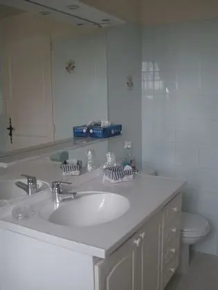 Üç Kişilik Oda, Özel Banyo (Bleue)