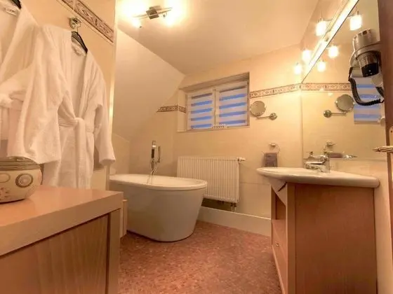 Classic İki Ayrı Yataklı Oda, Özel Banyo (Charme)