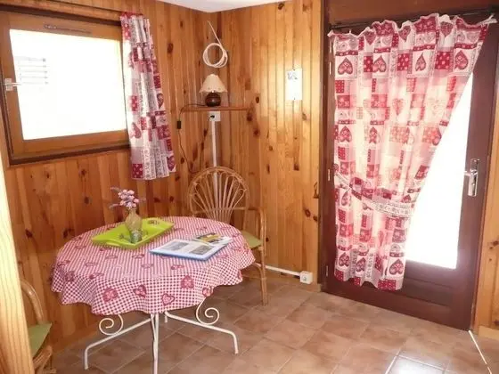 Tek Büyük Yataklı Oda, Dağ Manzaralı, Dağ Yamacı (Arbizon)