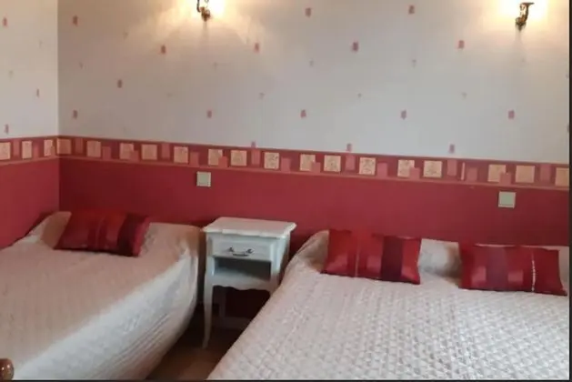 Üç Kişilik Oda (2)