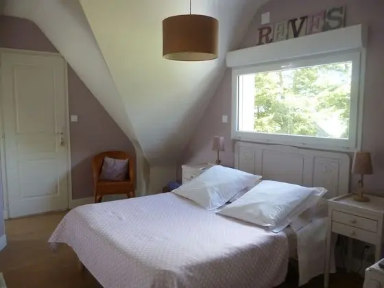 Tek Büyük Yataklı Oda (Perle de Rosée)