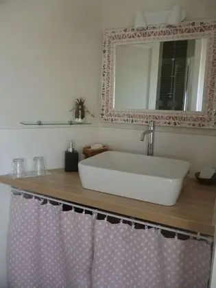 Tek Büyük Yataklı Oda (Perle de Rosée)