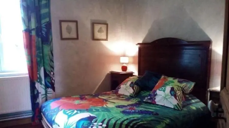 Tek Büyük Yataklı Oda (Green)