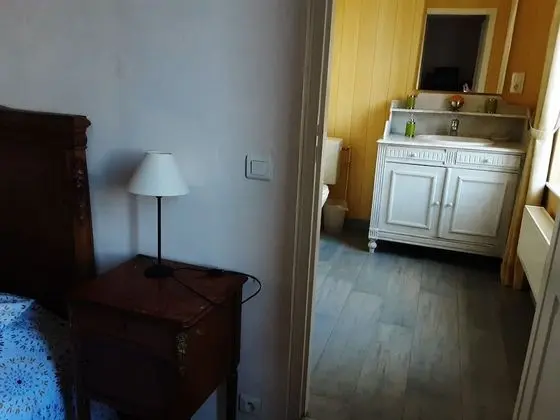 Tek Büyük Yataklı Oda (Yellow)