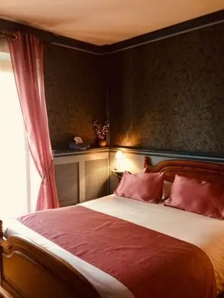 Classic Tek Büyük Yataklı Oda, Banyolu/Duşlu, Bahçe Manzaralı (Toulouse Lautrec)
