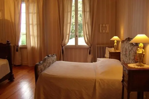 Grand Tek Büyük Yataklı Oda, 1 Çift Kişilik Yatak ve Çekyat, Sigara İçilmez, Bahçe Manzaralı