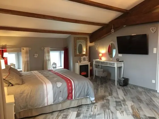 Romantic Süit, 1 En Büyük (King) Boy Yatak ve Çekyat, Özel Banyo