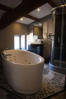 Superior Tek Büyük Yataklı Oda, Jakuzi (Baroque)