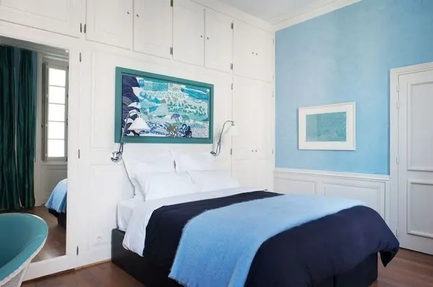 Classic Tek Büyük veya İki Ayrı Yataklı Oda (Bleue)