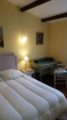 Tek Büyük Yataklı Oda, 1 Çift Kişilik Yatak, Buzdolabı, Bahçe Manzaralı