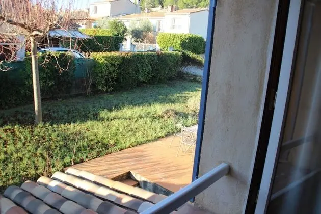 Tek Büyük Yataklı Oda, 1 Çift Kişilik Yatak, Buzdolabı, Bahçe Manzaralı