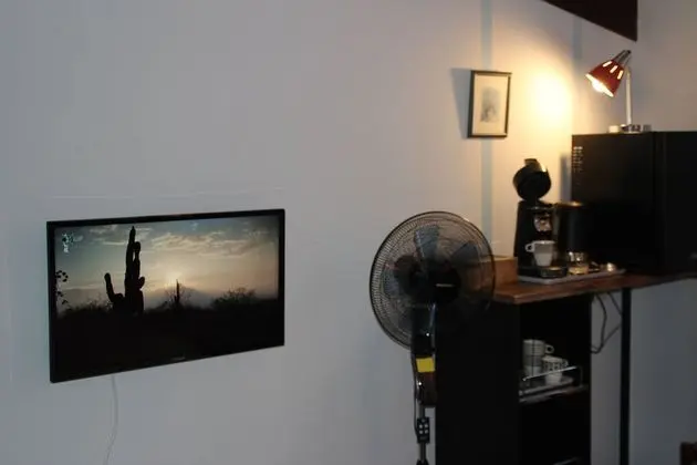 Tek Büyük Yataklı Oda, 1 Çift Kişilik Yatak, Buzdolabı, Tepe Manzaralı