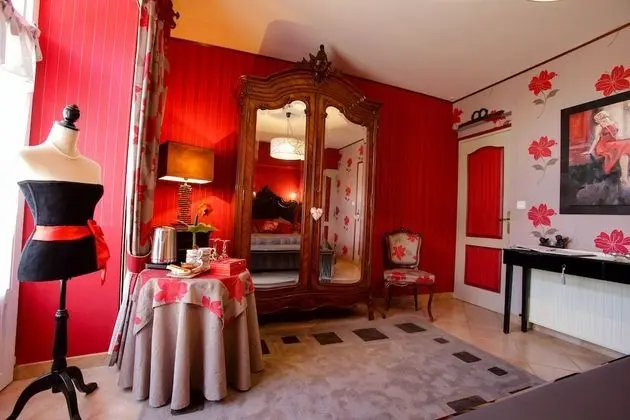 Premium Tek Büyük Yataklı Oda (Yseult)