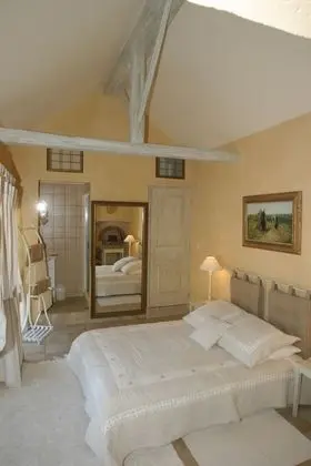 Tek Büyük Yataklı Oda (Gustavienne)