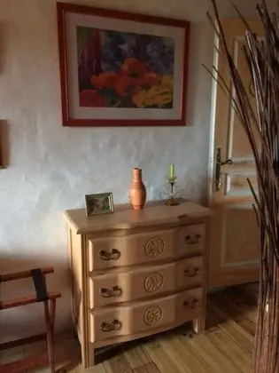 Üç Kişilik Oda (Clementine)