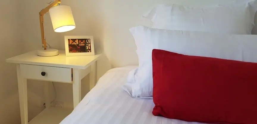 Comfort Tek Büyük Yataklı Oda, Banyolu/Duşlu (Bresse)