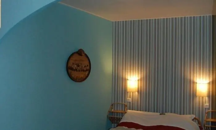 Tek Büyük Yataklı Oda (Ovalie)