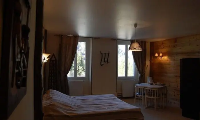 Tek Büyük Yataklı Oda (Sapin)