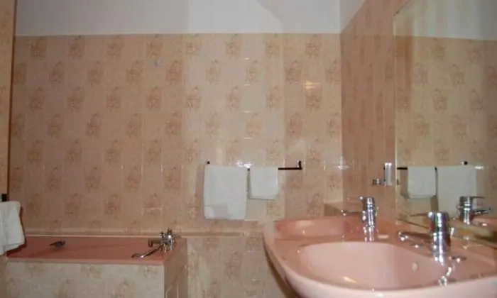 Tek Büyük Yataklı Oda (Sapin)