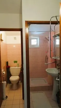 Süit, Sigara İçilmez (Romarin)