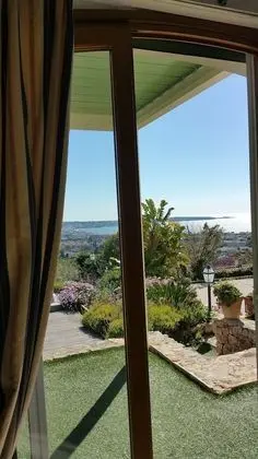Comfort Oda, Deniz Manzaralı, Havuz Kenarı