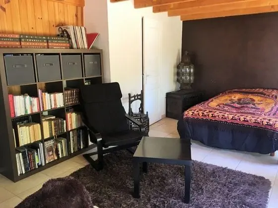 Stüdyo, Sigara İçilmez