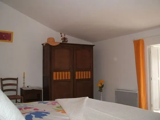 Tek Büyük Yataklı Oda (L'Été)