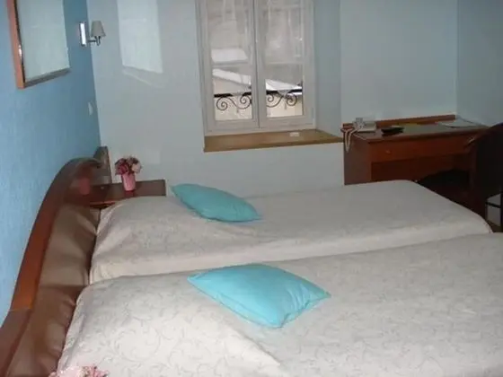 İki Ayrı Yataklı Oda, 2 Tek Kişilik Yatak, Avlu Manzaralı