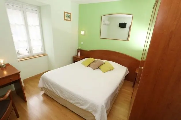 Tek Büyük Yataklı Oda, Avlu Manzaralı