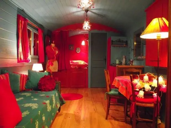 Comfort Kulübe, Sigara İçilmez, Bahçe Manzaralı