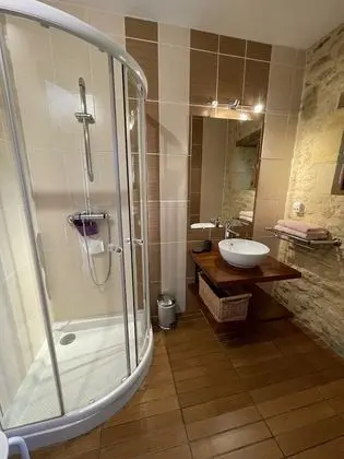 Tek Büyük Yataklı Oda, Sigara İçilmez