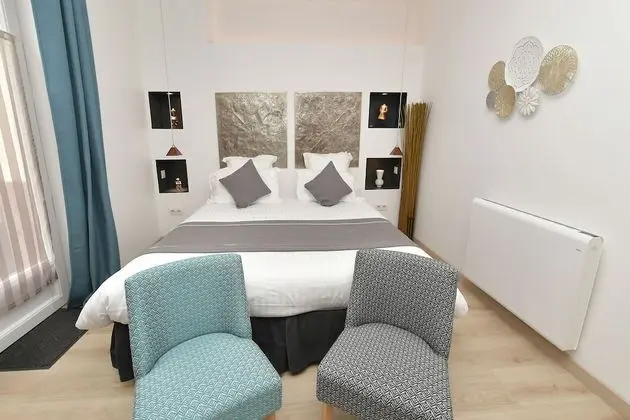 Luxury Tek Büyük Yataklı Oda, Banyolu/Duşlu, Bahçe Manzaralı (Chambre Zen)