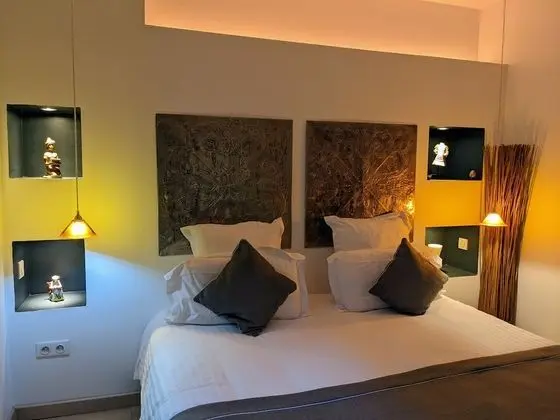Luxury Tek Büyük Yataklı Oda, Banyolu/Duşlu, Bahçe Manzaralı (Chambre Zen)