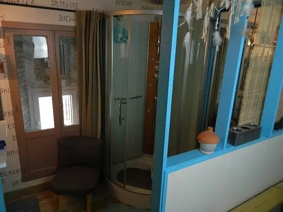 Tek Büyük Yataklı Oda (Bleue)