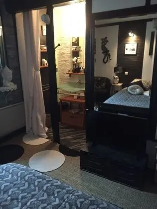 Tek Büyük Yataklı Oda (Noire)