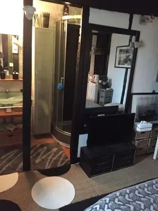 Tek Büyük Yataklı Oda (Noire)