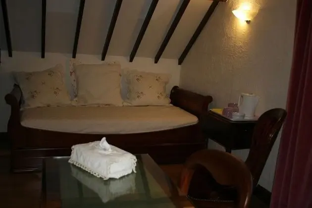 Tek Büyük Yataklı Oda, Balkon