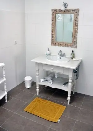 Comfort Oda, 1 Büyük (Queen) Boy Yatak (Tara)