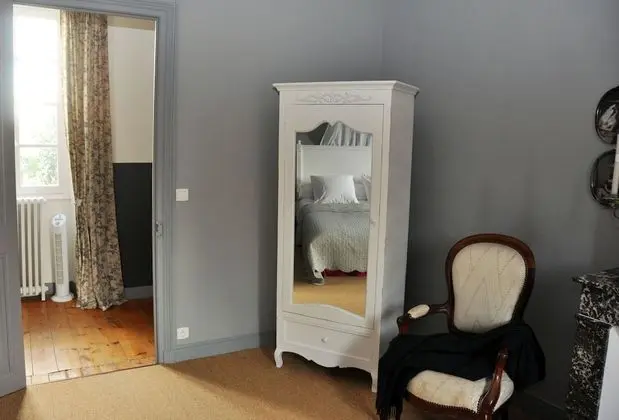 Comfort Oda, 1 Büyük (Queen) Boy Yatak (Une nuit en été)