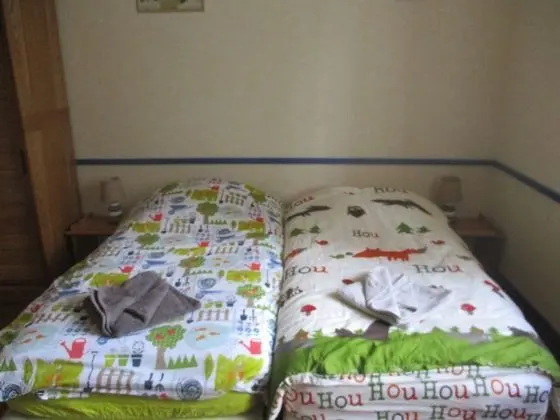 Dört Kişilik Oda, Birden Çok Yatak (Mer)