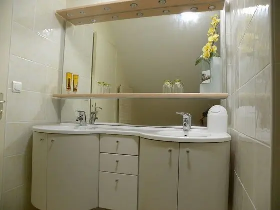 Süit, Banyolu/Duşlu, Bahçe Manzaralı (Orchidées)