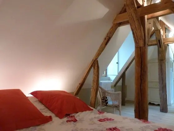 Tek Büyük veya İki Ayrı Yataklı Oda, Bahçe Manzaralı