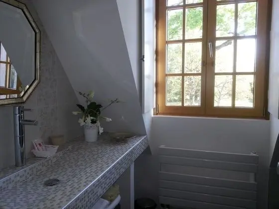 Tek Büyük veya İki Ayrı Yataklı Oda, Bahçe Manzaralı