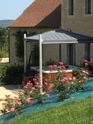 Tek Büyük Yataklı Oda (Saint-Exupéry)