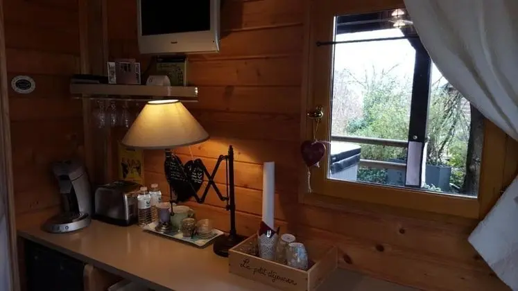 Dağ Evi (Les Oiseaux)