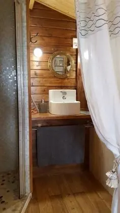 Dağ Evi (Les Oiseaux)