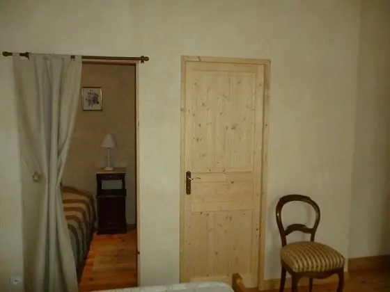 Üç Kişilik Oda (Saint Emilion)
