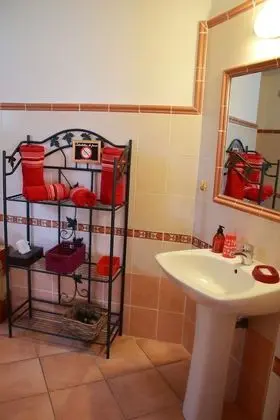 Comfort Tek Büyük Yataklı Oda, 1 Büyük (Queen) Boy Yatak, Sigara İçilmez, Teras
